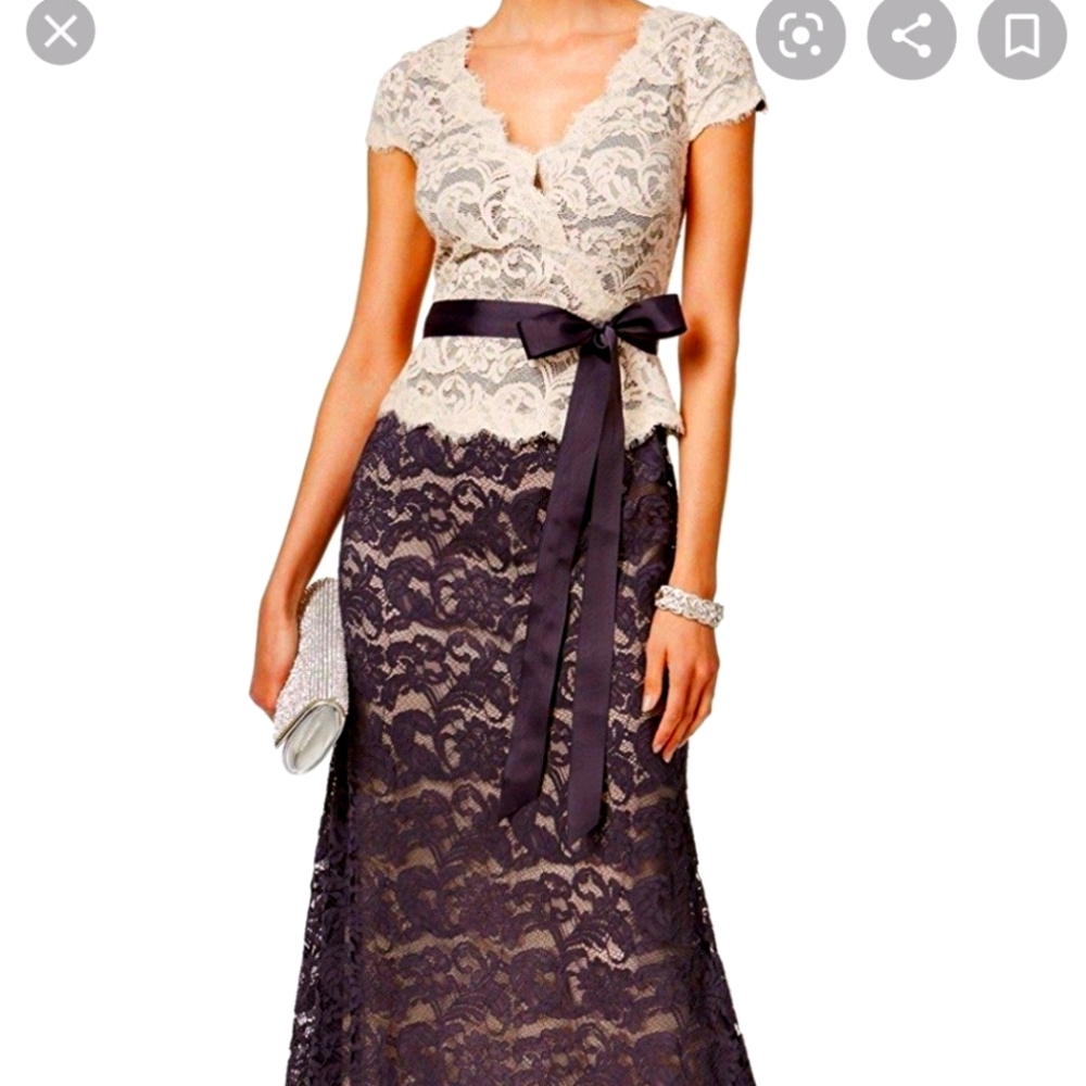 Mother of the bride size 8 is sold